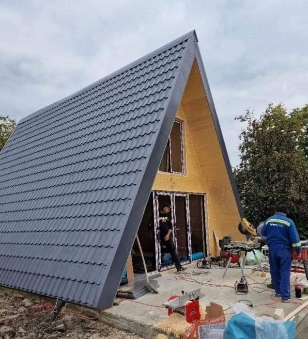Meserias in constructi cabane stil A frem detali la tel