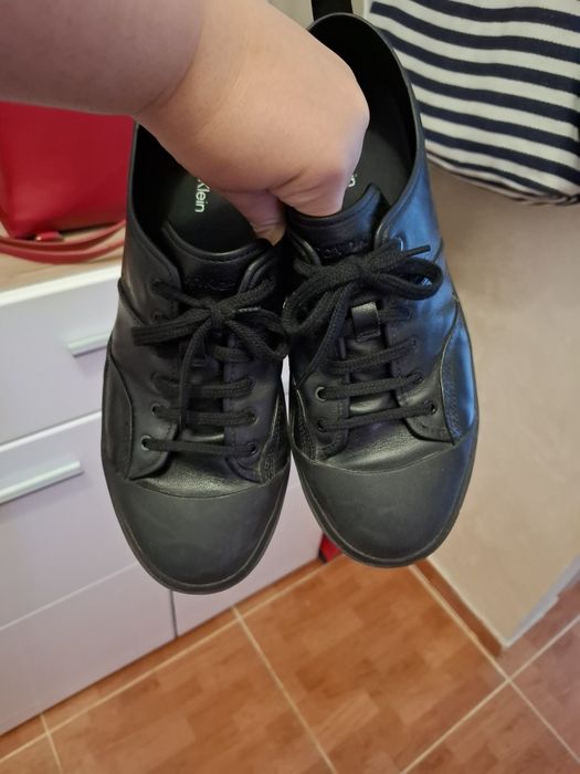 Pantofi din piele de la Calvin Klein, pt barbati