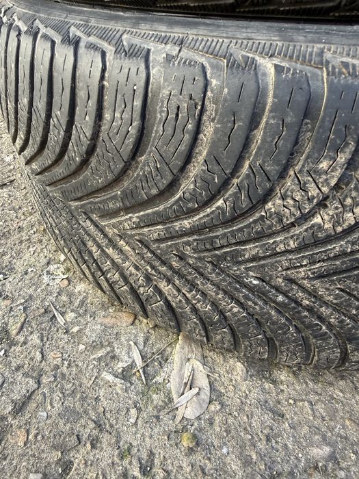 Michelin Alpin 5 225/45/R17
