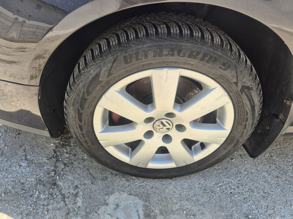 Dezmembrez dezmembrari vw passat b6 2.0 TDI CBAB