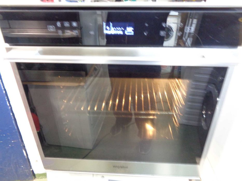 cuptor electric incorporabil Whirpool