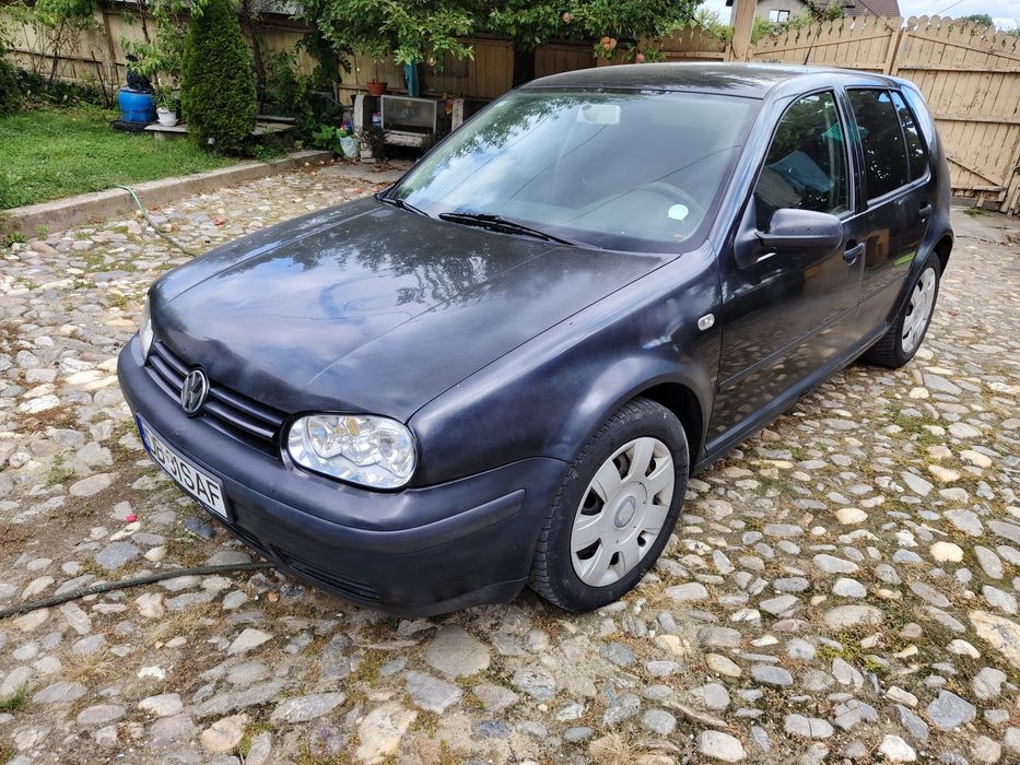 Vând  Golf 4- 1.4, 16v 2002