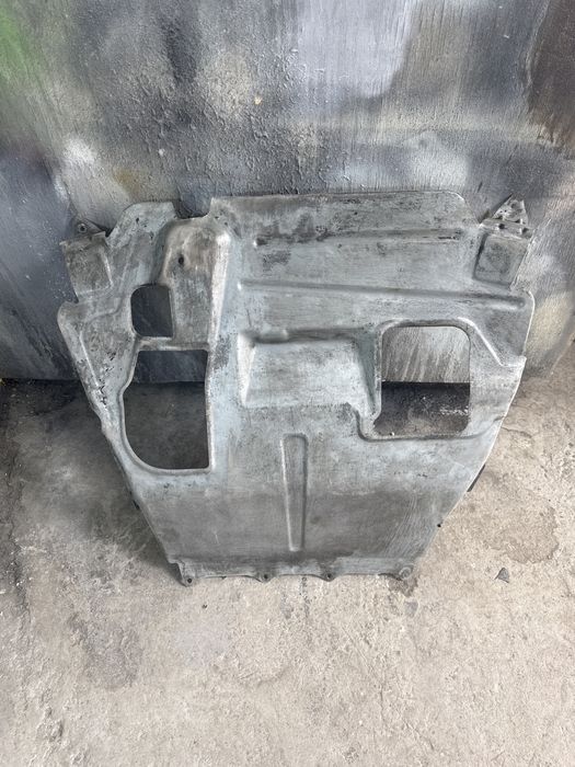 Защита двигателя на Ладу Калина заводская