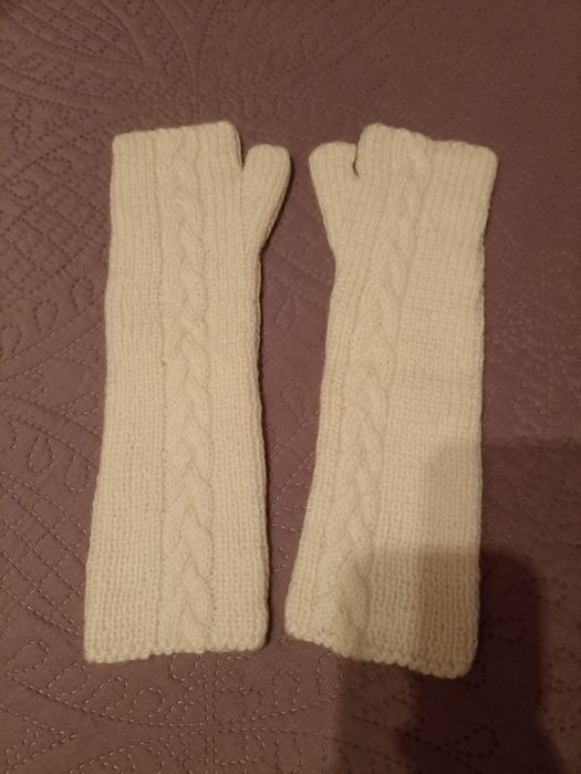 Нови дълги бели плетени ръкавици без пръсти