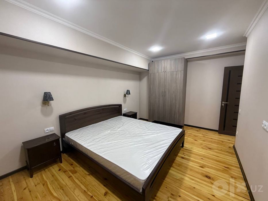 Квартира на Ц-4 Продажа 4/2/4