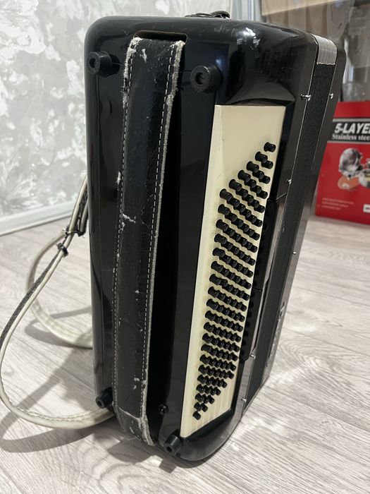 Аккардеон Parrot 41/120