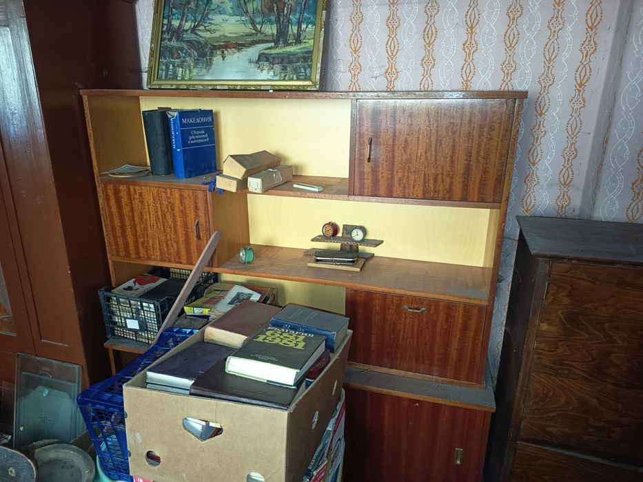 Мебели от дърво или пдч