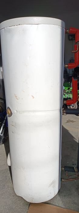 Junkers Pachet presiurizat 300l panouri solare apă caldă