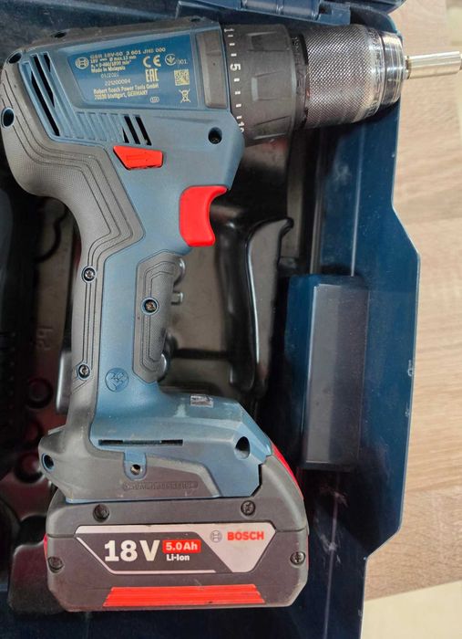 Винтоверт Bosch GSR 18V-50