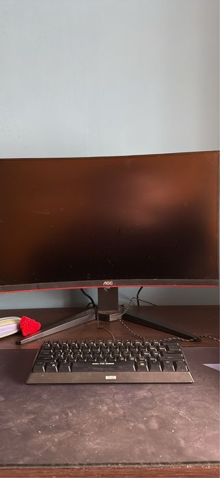 Pc gaming myria + monitor si tastatura