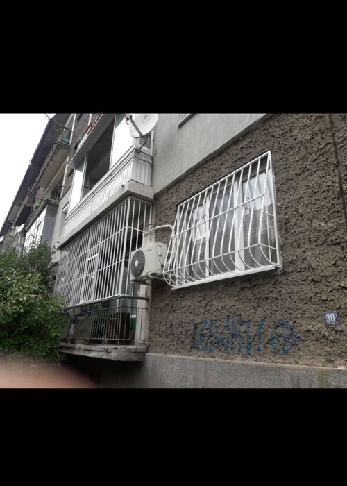 Метални решетки за прозорци