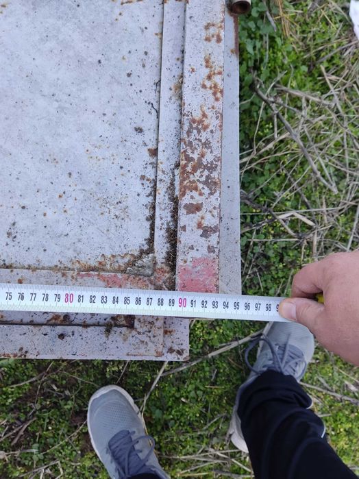 Метални врати масивни