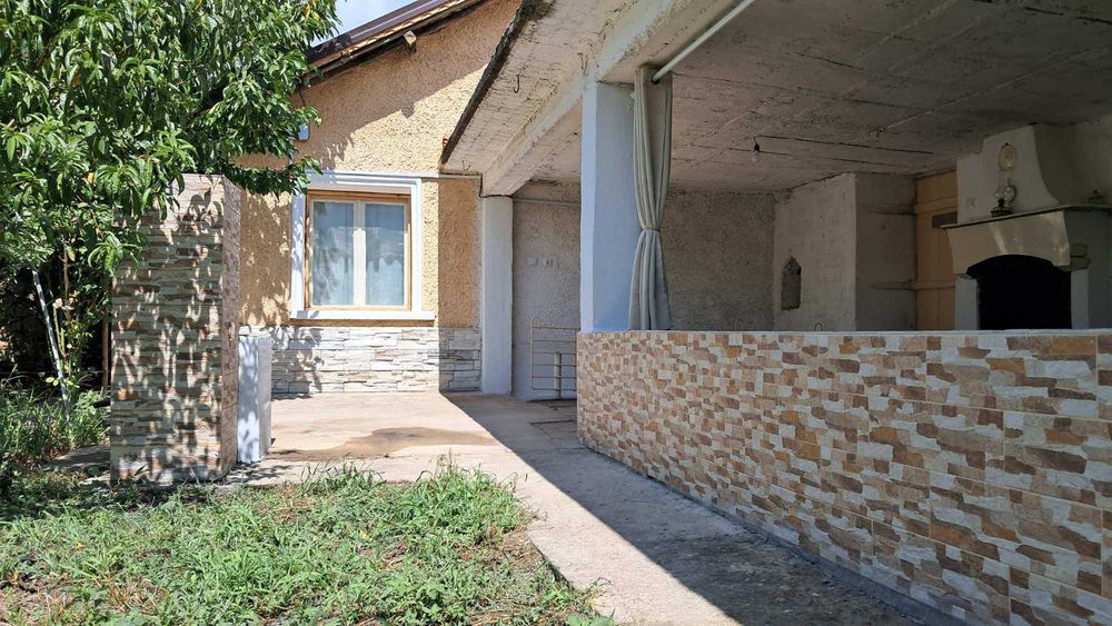 Продава се Къща в Мъглиж - 53 кв.м за 703 €/кв.м - Снимка #1