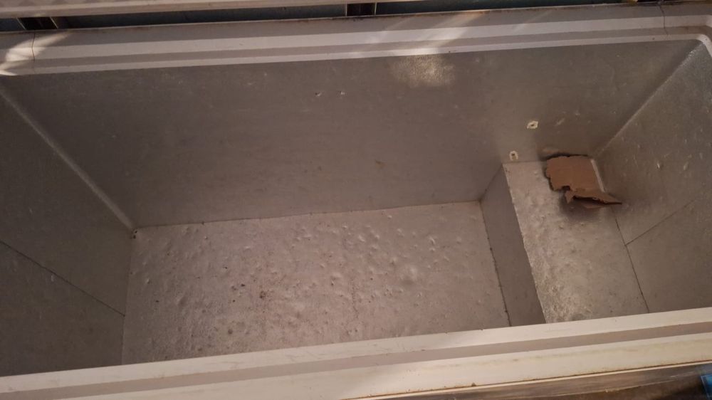 Продам морозильную камеру