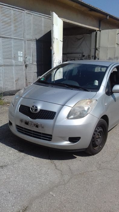 тойота ярис на части