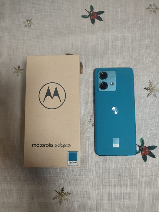 Motorola edge 40 neo impecabil la cutie