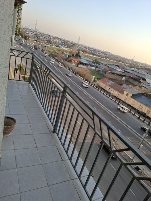 Toshkent tumani keles 2/5/9 Navstroyka dom srocno sotiladi