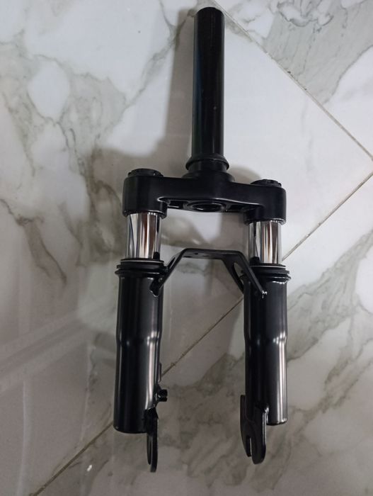 Чисто нова предна амортисьорна вилка – за електрически скутер