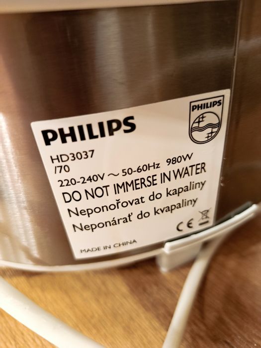 Мултикукър Philips HD3037/70