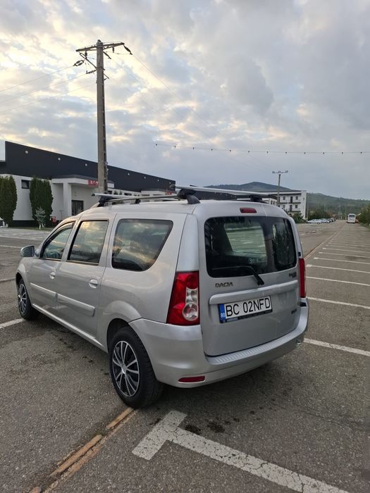 Dacia logan  mcv . An 2009 . Motor 1.4 mpi . Km 180.000