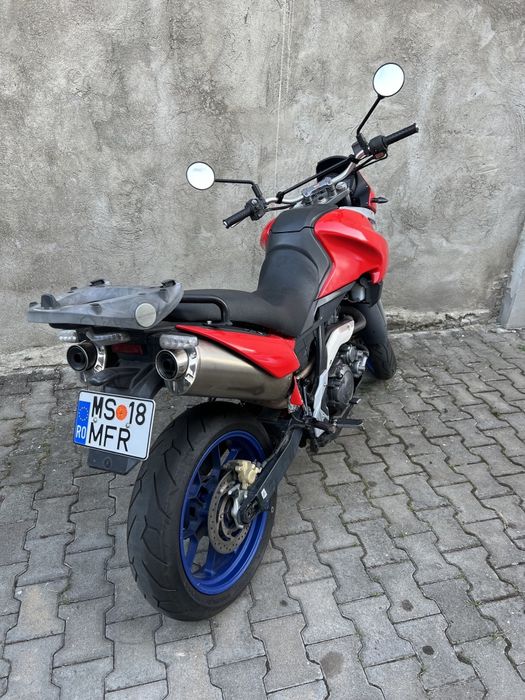 Aprilia Pegaso Strada 660