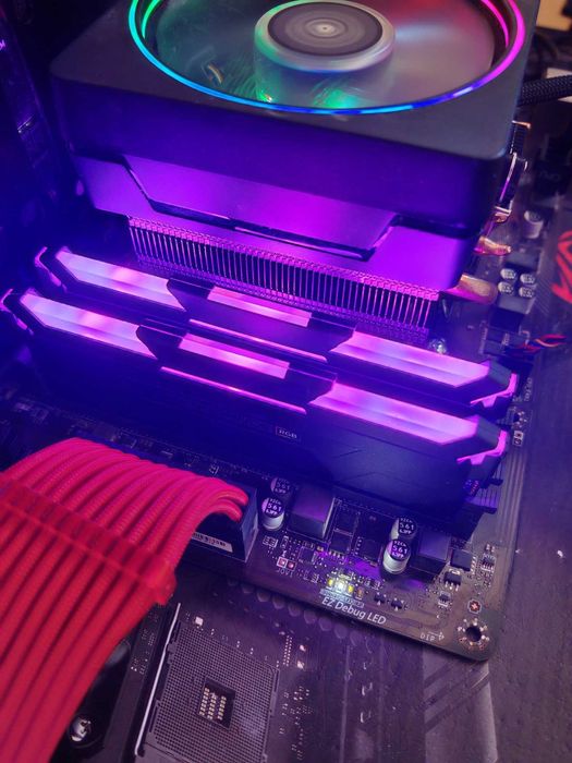 Рам памет Corsair Vengeance RGB LED 16GB (2x8GB) DDR4 3000Mhz