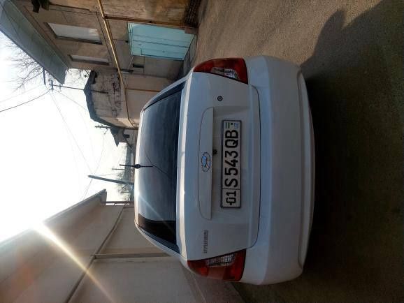 Hyundai accent 2008 yili 1.6 mator avtomat ayol kishi niki