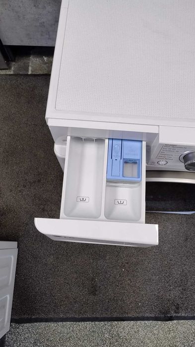 А+++ Комбинирана Пералня със сушилня LG-ЛГ 10.5/7 кг 1400 об/мин TurboWash™ 360°