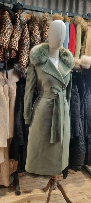 палта от естествен косъм/манта/якета