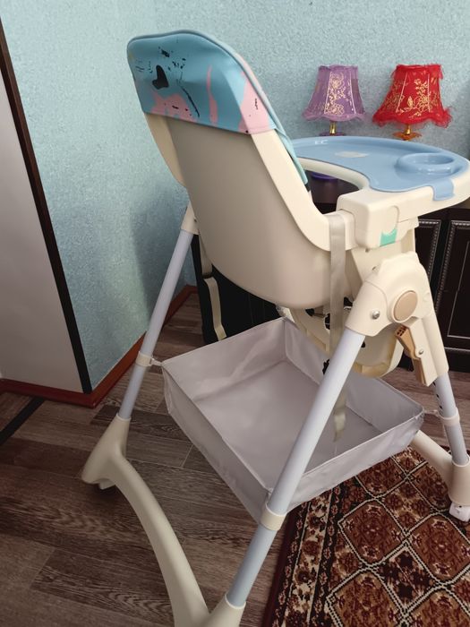 Стульчик для кормления ребёнка