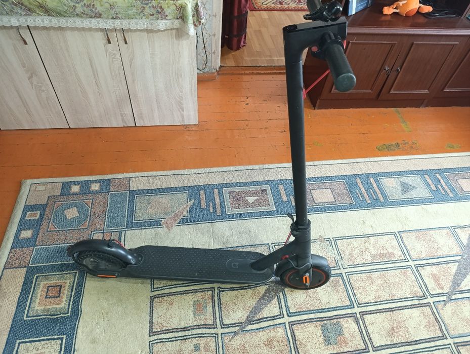 Электросамокат оригинал