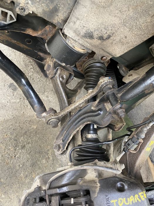 Arc și amortizor dreapta față Volkswagen Touareg  7P 3.0 tdi 2014
