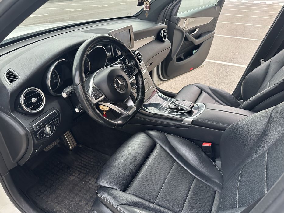 Мерцедес GLC 220 AMG/Burmester/Panorama