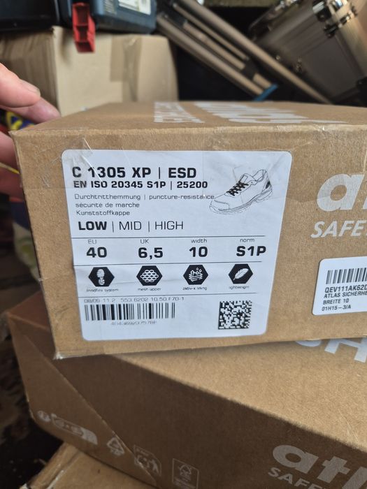 Pantof 40 Atlas bombeu metalic