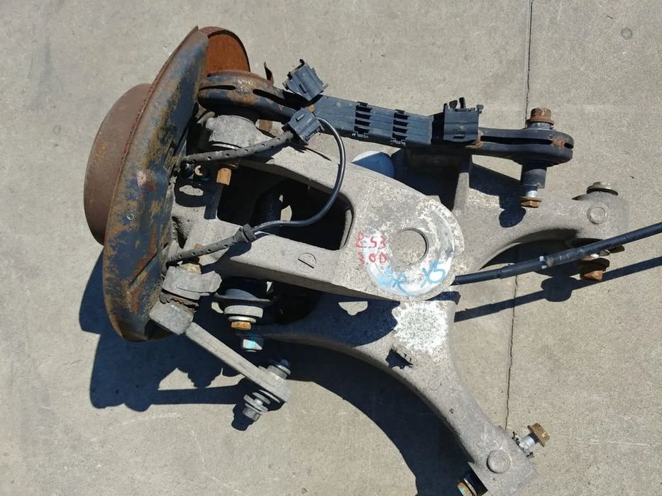fuzeta dreapta spate 3.0 d bmw x5 e53