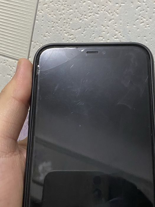 Айфон 11 черный 128/87%