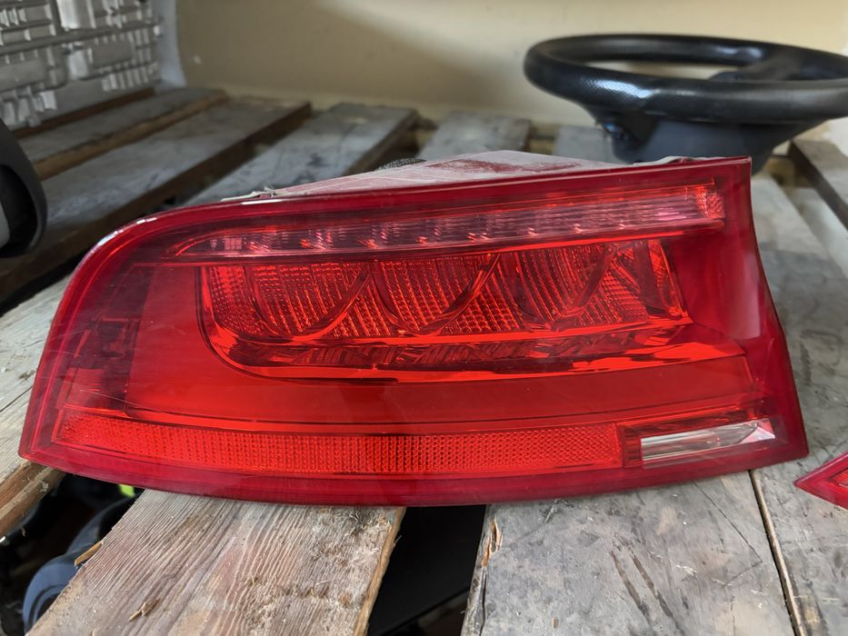 Audi A7 2012 година Стопове