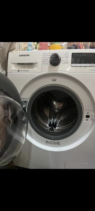 Продам стеральную машыну