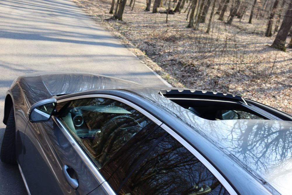 Mercedes-Benz E Mașină foarte îngrijită