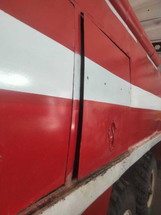 УРАЛ-55571 (Пожарная цистерн б/у)