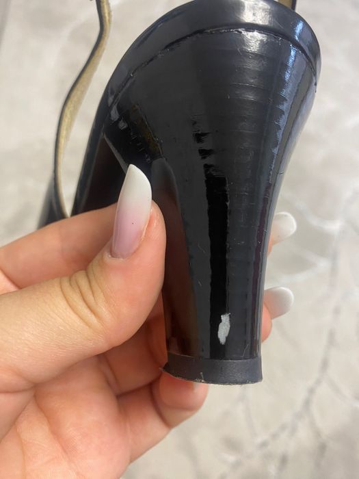 Sandale din piele naturala