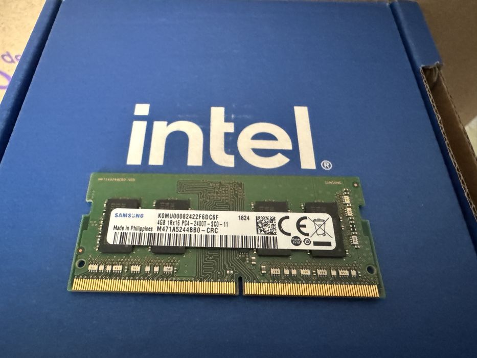 Memorie RAM Laptop 4GB Samsung DDR4 2400MHz PC4-2400T CL17