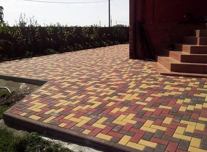 Укладка брусчатки