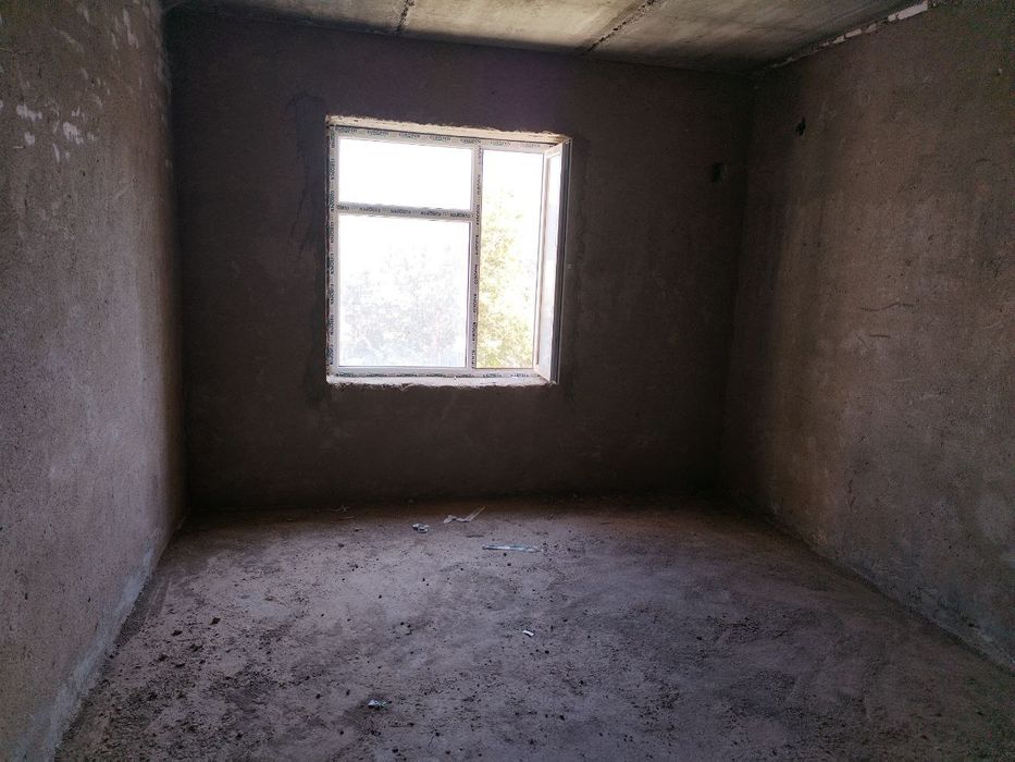 3 хонали уй сотилади.