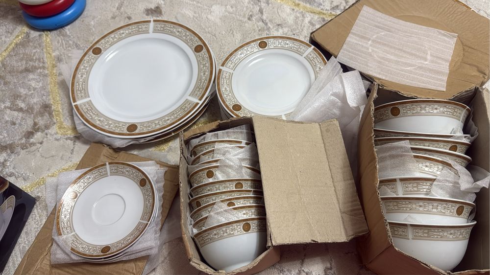 Продам набор посуды