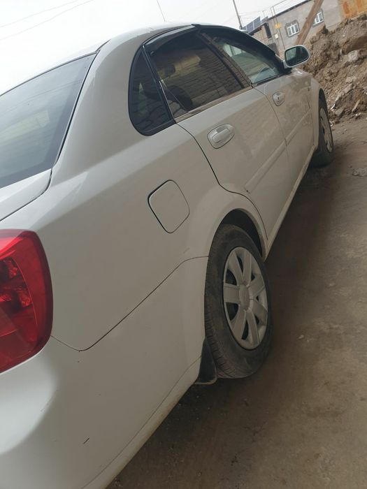 Gentra 2015yil Mexanika sotiladi