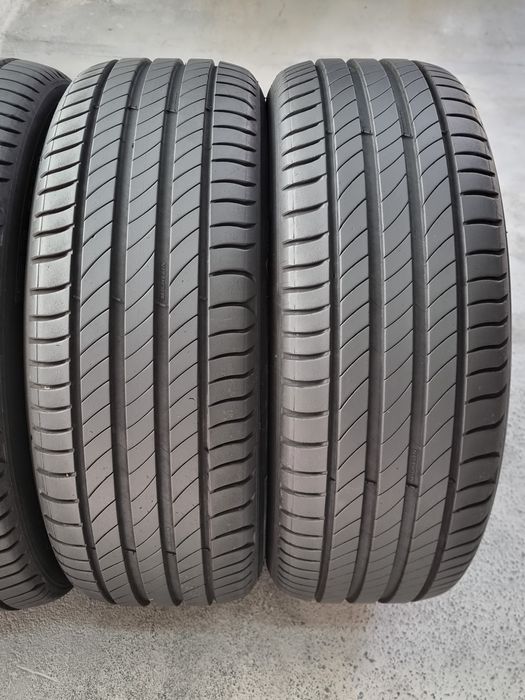 205/55/16 Michelin 4Броя: 170€ 7мм