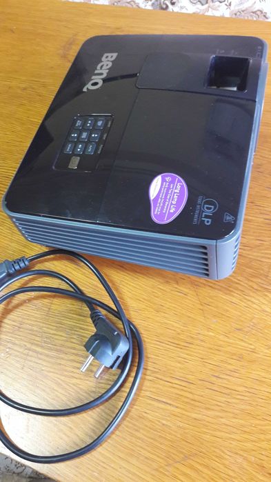 Video Proiector BENQ model MX503