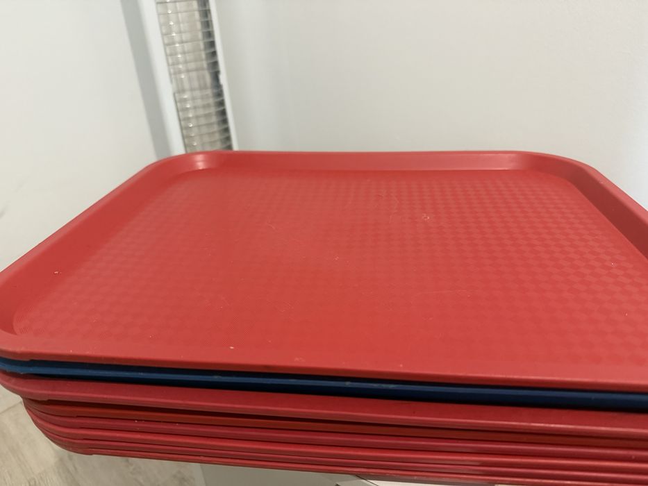 Подносы  разносы