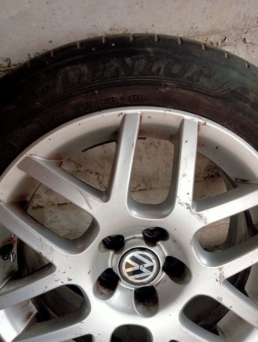 Vând set de 4 jante de aliaj originale VW Bora / Golf pe 16 inch